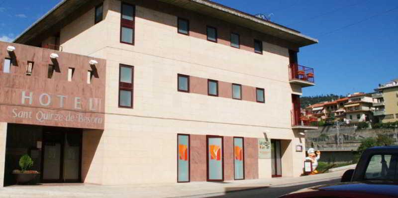 Hotel Sant Quirze De Besora Kültér fotó